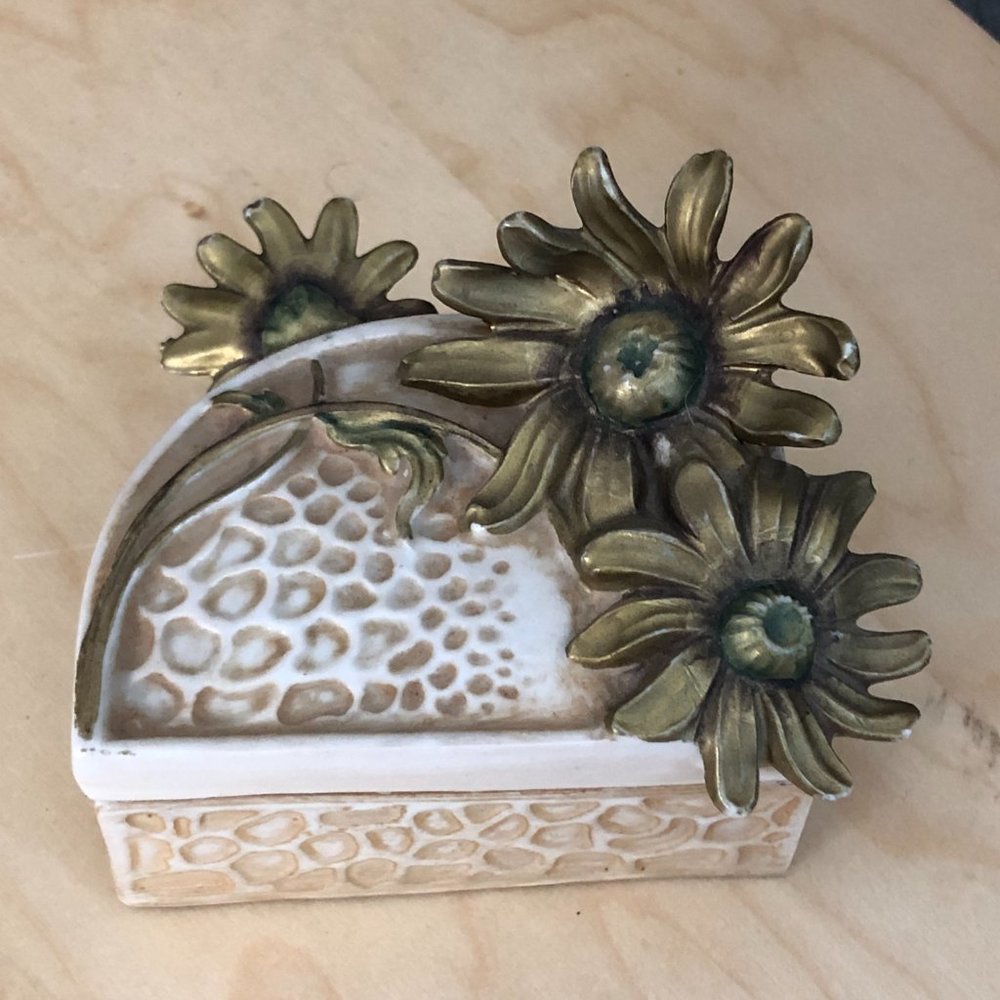 Vintage Elfinware Porcelain Floral Trinket Box Ivory & Gold - Made in Germany